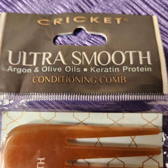 Cricket Ultra Smooth Conditioning Comb Sealed Argon and Olive Oil and Keratin - Picture 4 of 6